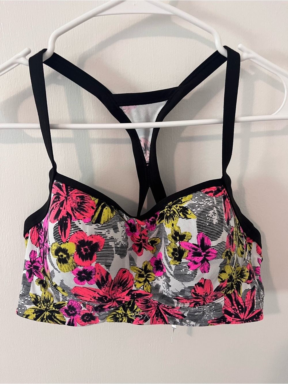 VSX Sport | Hibiscus Angel Sports Bra Bright Molded Cup Underwire Racerback 36C